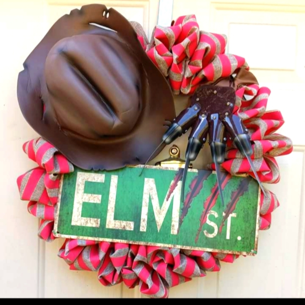 14 inch handcrafted wreath